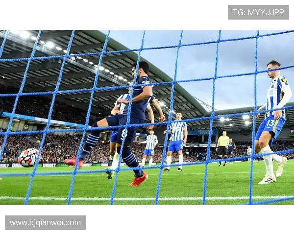 京多安的足球之路：从青涩小将到世界级中场的华丽蜕变