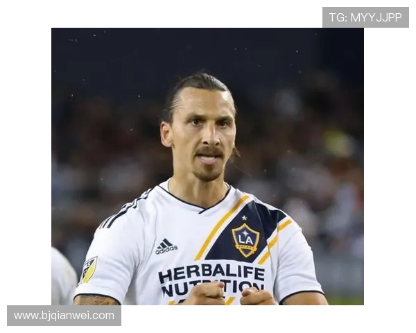 多哈萨德与利雅得纳的巅峰对决引发球迷热议与期待